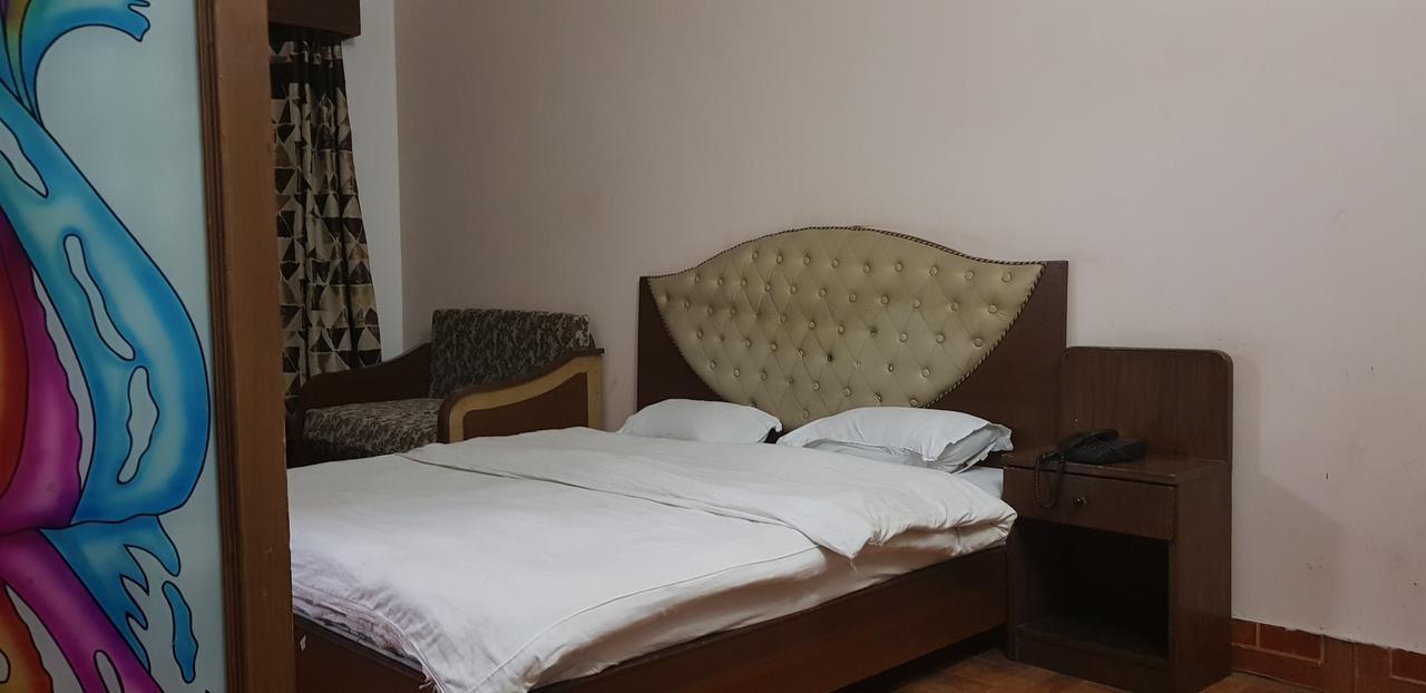 Hotel Midtown Haridwār Dış mekan fotoğraf